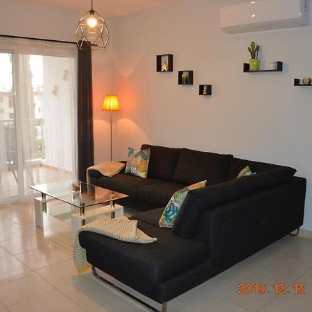 Luxury Apartment Pafos Dış mekan fotoğraf