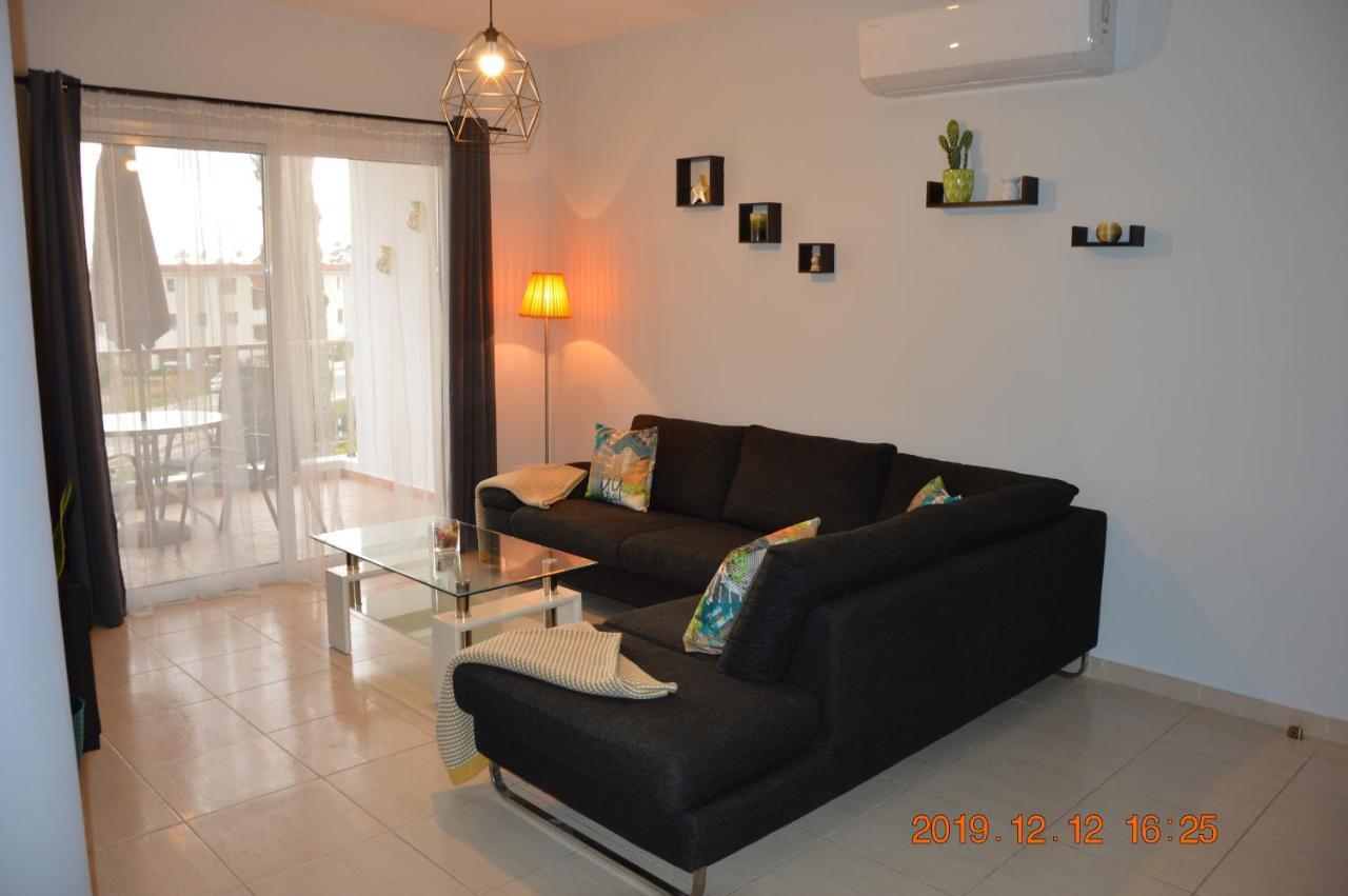 Luxury Apartment Pafos Dış mekan fotoğraf