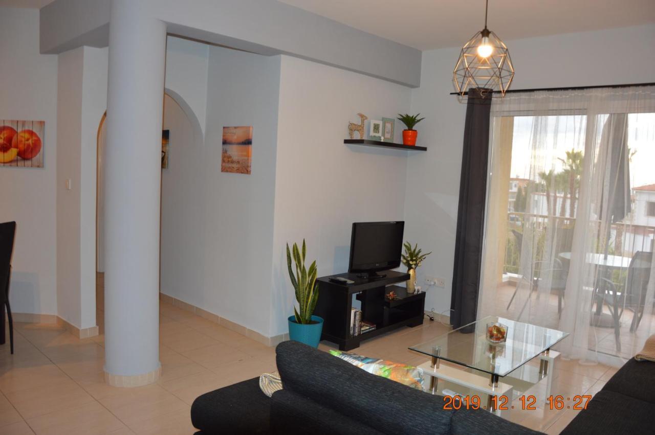 Luxury Apartment Pafos Dış mekan fotoğraf