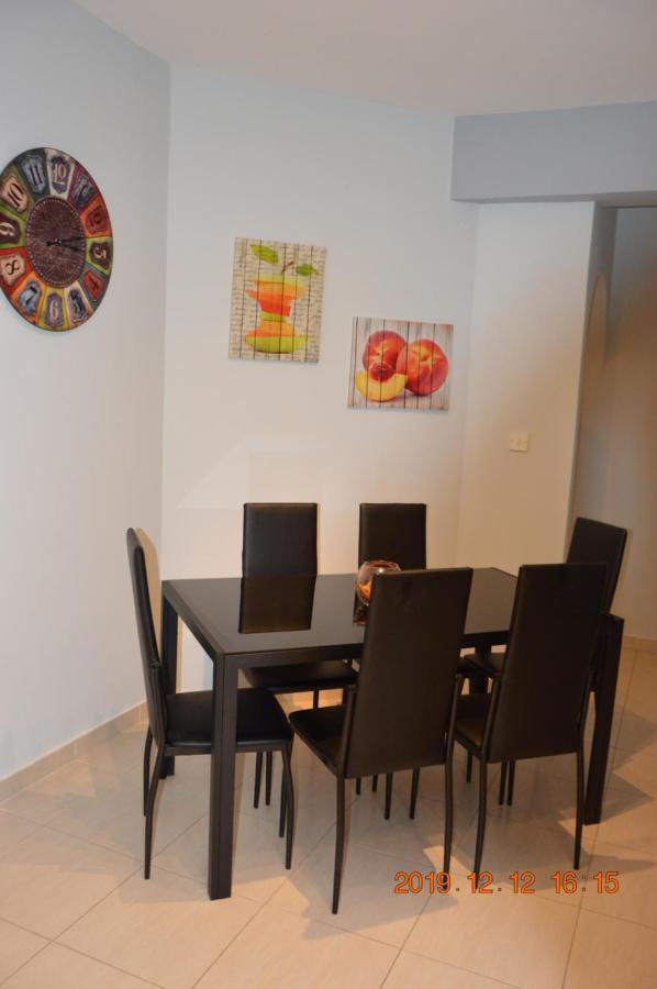Luxury Apartment Pafos Dış mekan fotoğraf